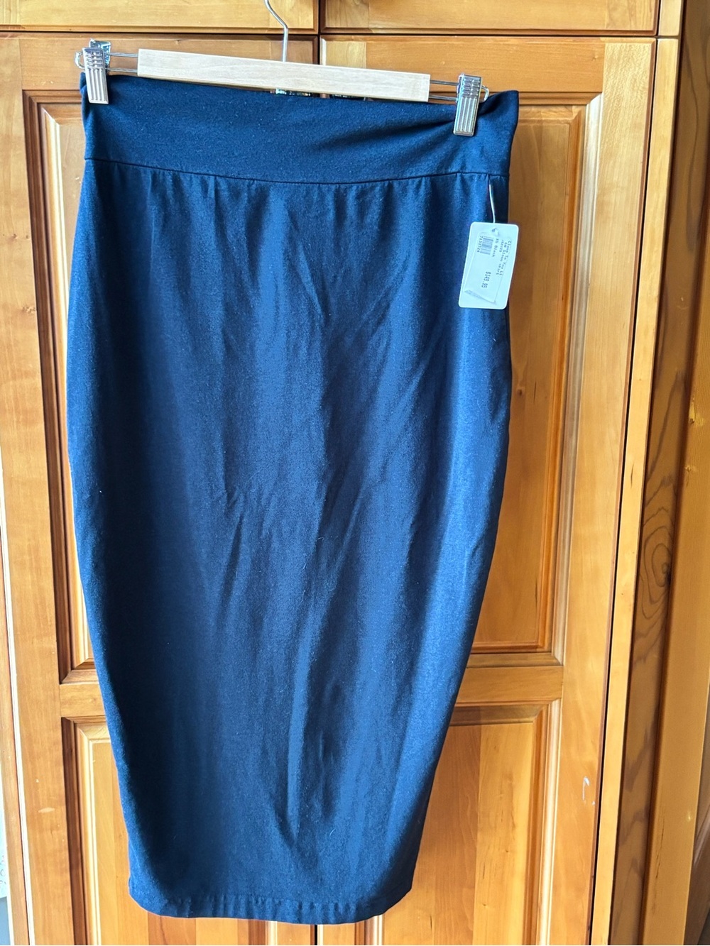 Bryn Walker’s Bamboo Classic Black midi/Pencil Skirt - Women's XS